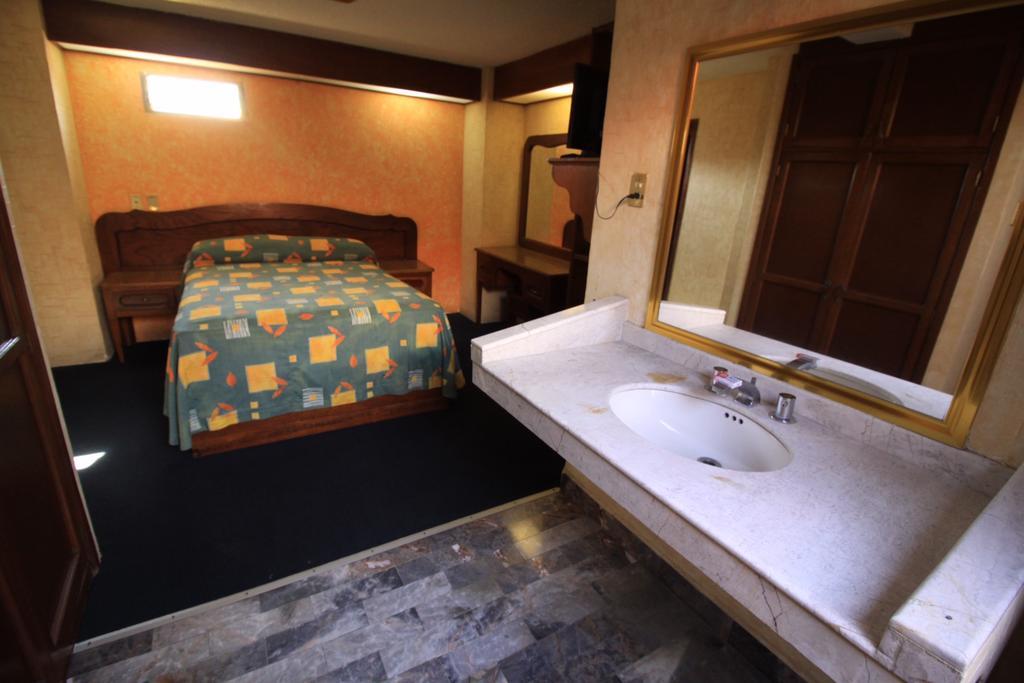 Hotel Isabel I Oaxaca Bagian luar foto